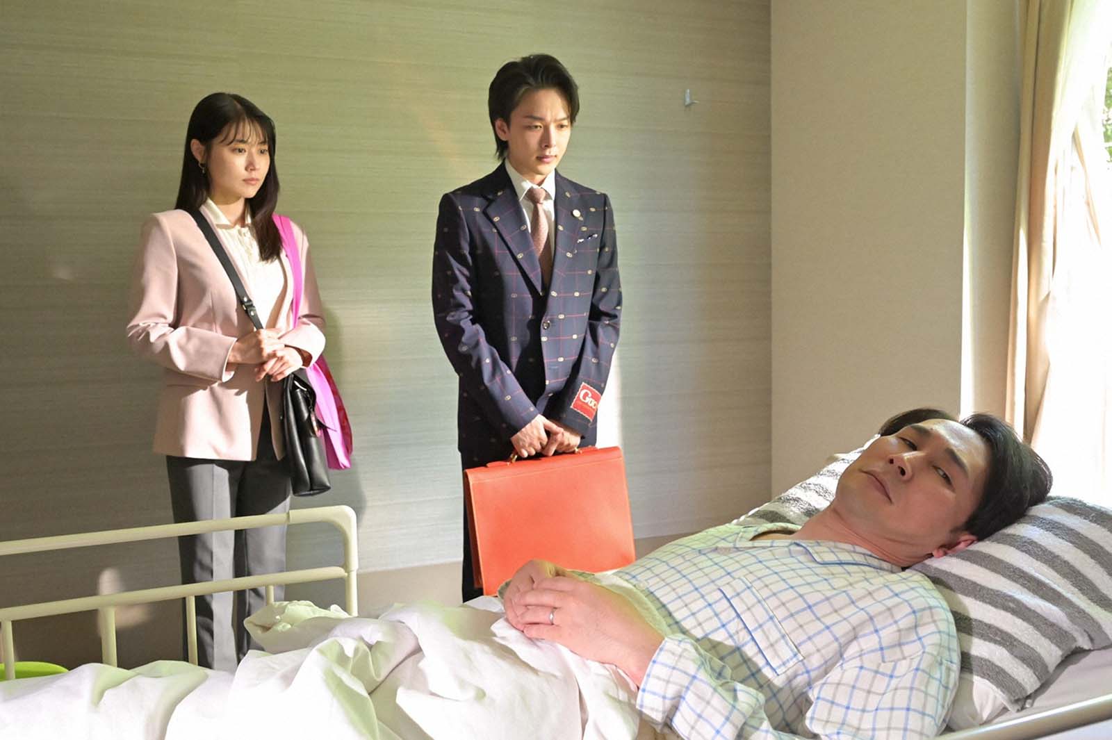 有村架純、中村倫也、じろう「石子と羽男―そんなコトで訴えます？―」第4話より（C）TBS