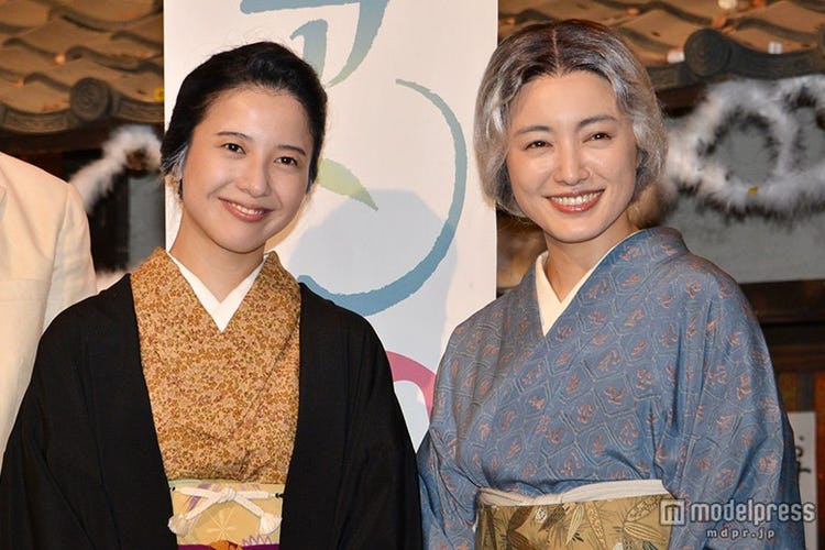 吉高由里子 仲間由紀恵と久々再会で 号泣してしまいました 紅白本番 モデルプレス 吉高由里子 仲間由紀恵と久々再会で 号泣してしまいました 紅白本番 モデルプレス