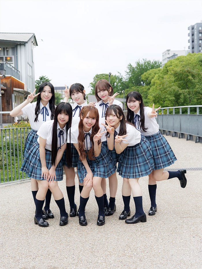 SKE48(C)『日経エンタテインメント!SKE48 8期生 フォトブック〜約束。〜』(日経BP)撮影/青山裕企