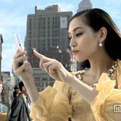 水原希子が出演するCM「快速カメラ編」