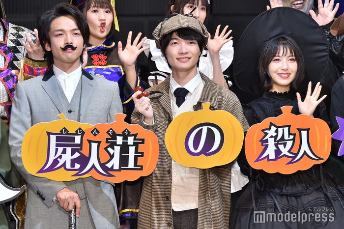 (左から)中村倫也、神木隆之介、浜辺美波(C)モデルプレス