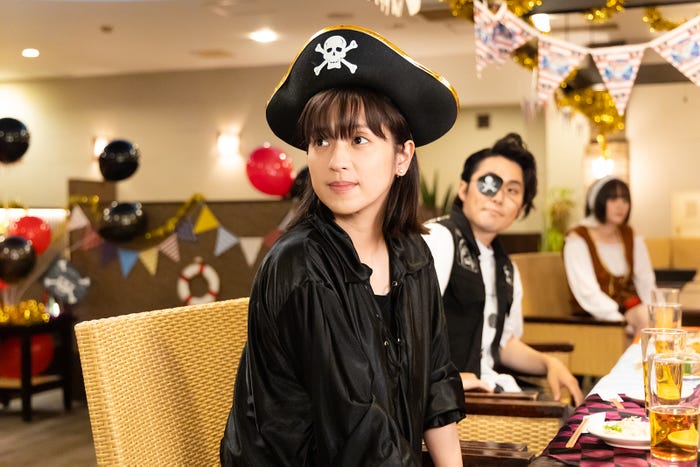 中村アン/「NICE FLIGHT!」第6話より(C)テレビ朝日