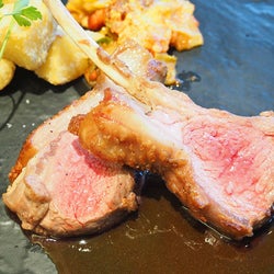 ジューシーなラム肉に悶絶! 1年に1度しか採れない「幻の塩」を使ったオーストラリア料理の店が誕生