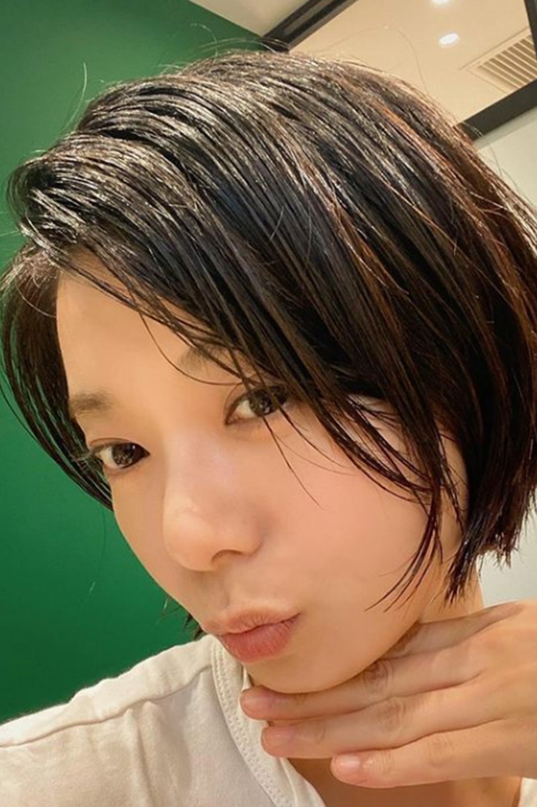森カンナ、ばっさりカットで新ヘア披露 「かっこいい」「美しすぎ」と絶賛相次ぐ