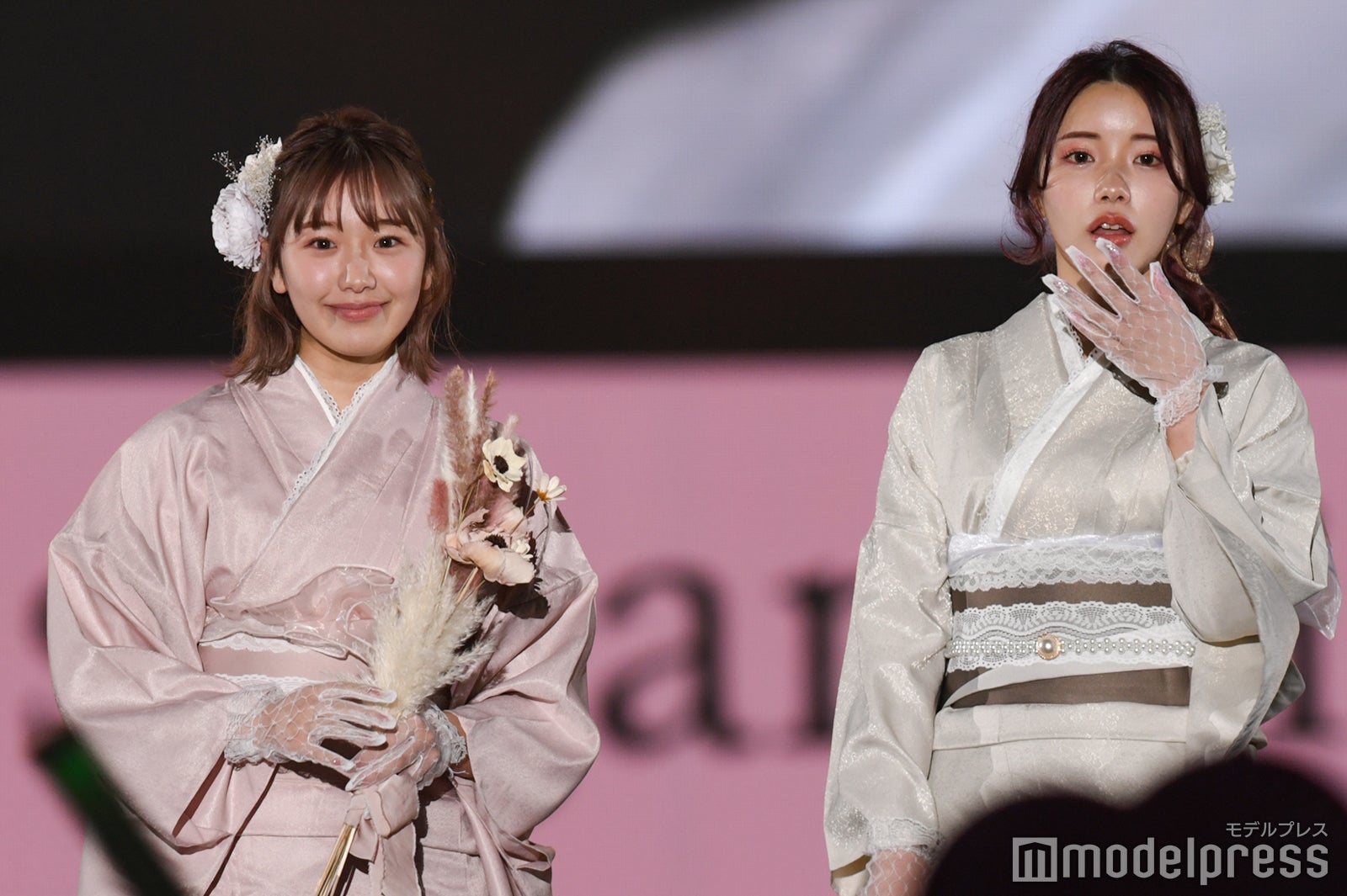 （C）モデルプレス