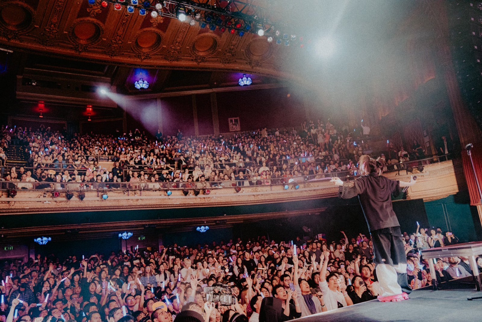 YOASOBI アメリカ東海岸ロサンゼルス・サンフランシスコでの単独公演の様子（C）Photo by Kato Shumpei