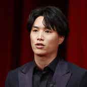 松田翔太 また父親の歳に近づいた 36歳 誕生日を報告 男の色気漂うクールな姿に 年々いい男に モデルプレス 松田翔太 また父親の歳に近づいた 36歳 誕生日を報告 男の色気漂うクールな姿に 年々いい男に モデルプレス