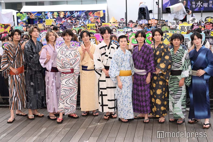 (左から)柊太朗、庄司浩平、駒木根葵汰、藤岡真威人、羽谷勝太、前田拳太郎、奥智哉、杢代和人、高野洸、永田崇人、阪本奨悟(C)モデルプレス