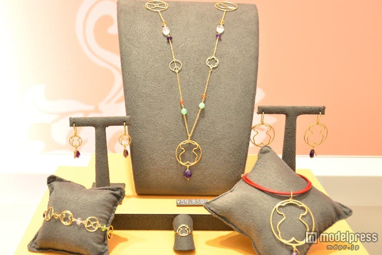 秋色が華やかに彩るベアモチーフの新作ジュエリー