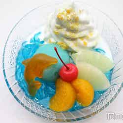 スタジアムカフェで提供される「イルカとスプラッシュ!!ところてん」550円(税込)/画像提供:京都水族館