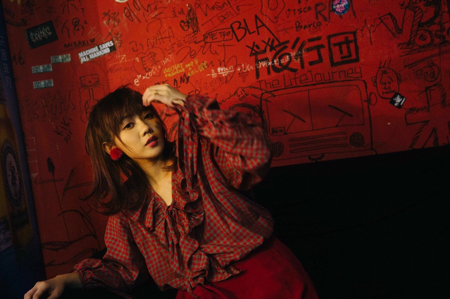 MACO「曲の途中で泣いて歌えなくなった」初の海外ワンマンライブに密着