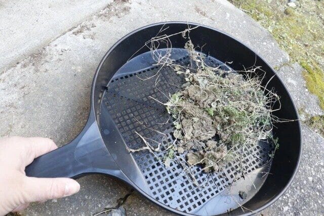 ダイソー　プラスチック素材　網目