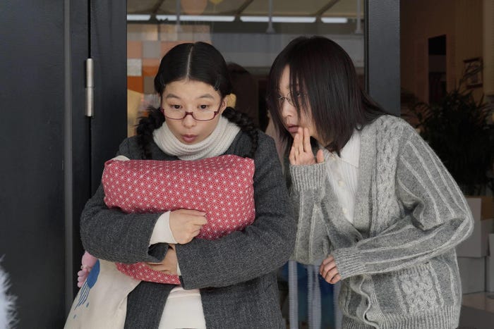 芳根京子、木南晴夏/「海月姫」第7話より(C)フジテレビ