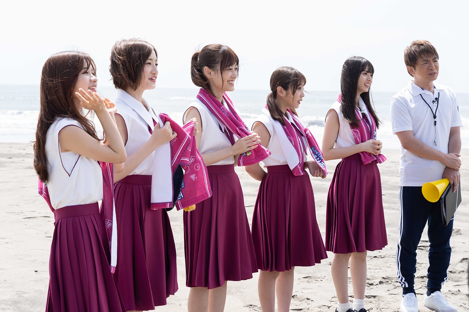 乃木坂46、濱口優／メイキングカット（提供画像）