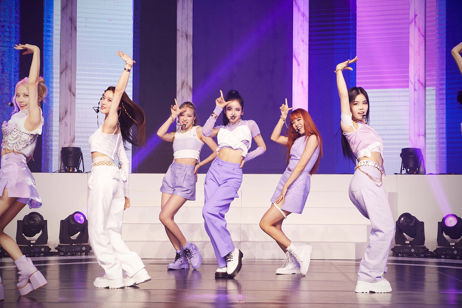 「XG MASCARA LIVE STAGE」（提供写真）