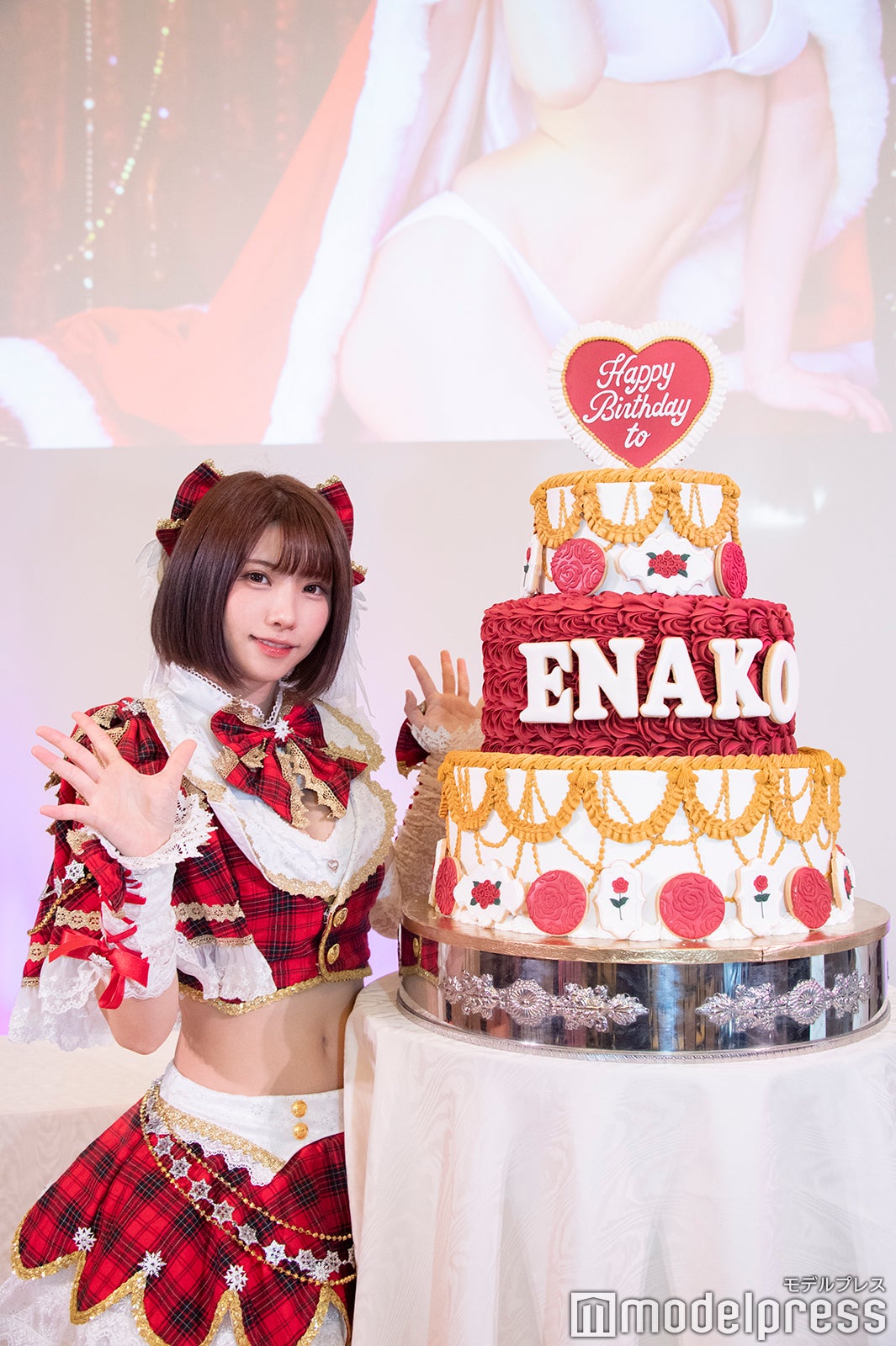 画像18/20) えなこ、2年ぶりバースデーイベント開催 貴重私物プレゼントに美声披露…ファンへの感謝も - モデルプレス