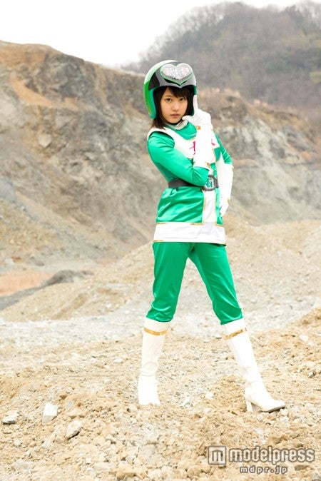 女子グリーンを演じる有村架純（C）2014「女子ーズ」製作委員会
 