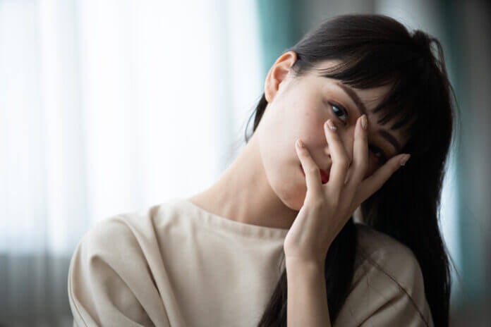 実は一途な女性ほど沼る？不倫常習女に共通する特徴3つ