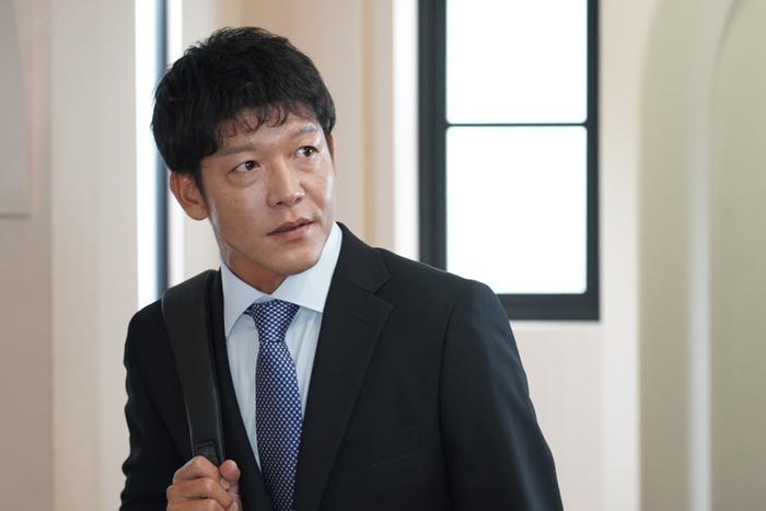 駿河太郎「転職の魔王様」最終話より(C)カンテレ