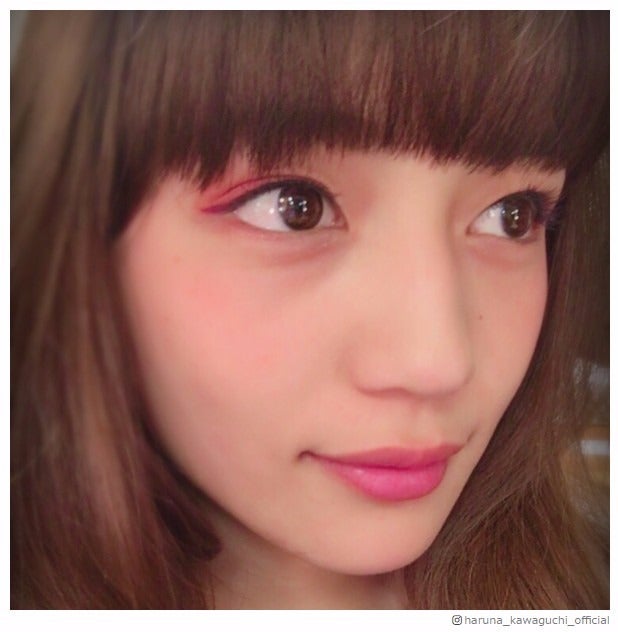 川口春奈、“ぱっつん前髪”のニューヘアに「お人形さんみたい！」「可愛さ倍増」絶賛の声