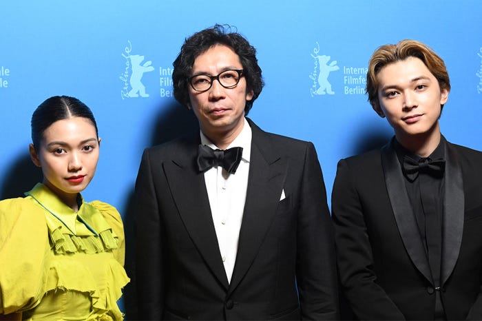 (左から)二階堂ふみ、行定勲監督、吉沢亮(提供写真)