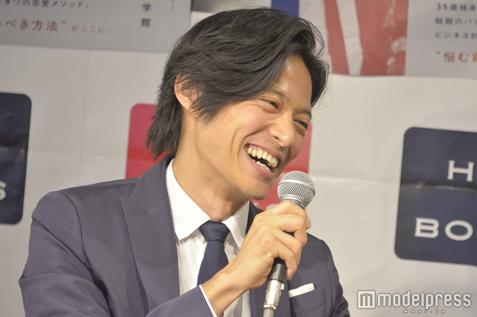 （C）モデルプレス