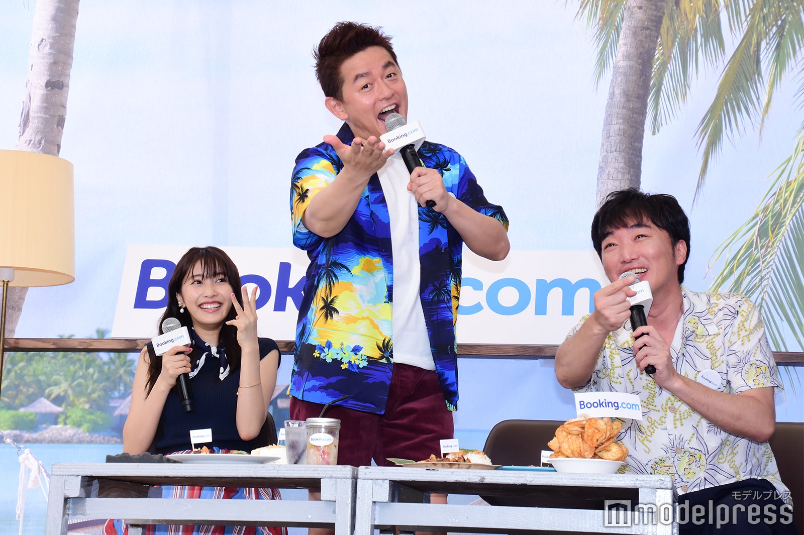 佐野ひなこ、井戸田潤、小沢一敬（C）モデルプレス