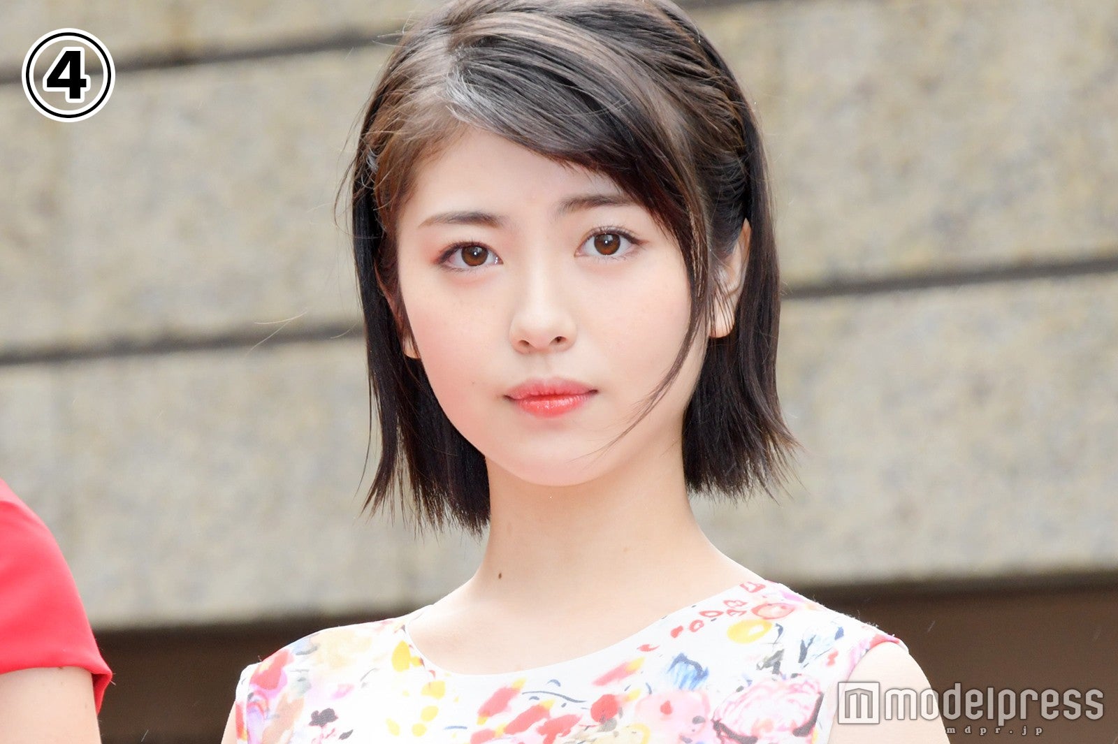 浜辺美波の時系列クイズ／中級編 （C）モデルプレス