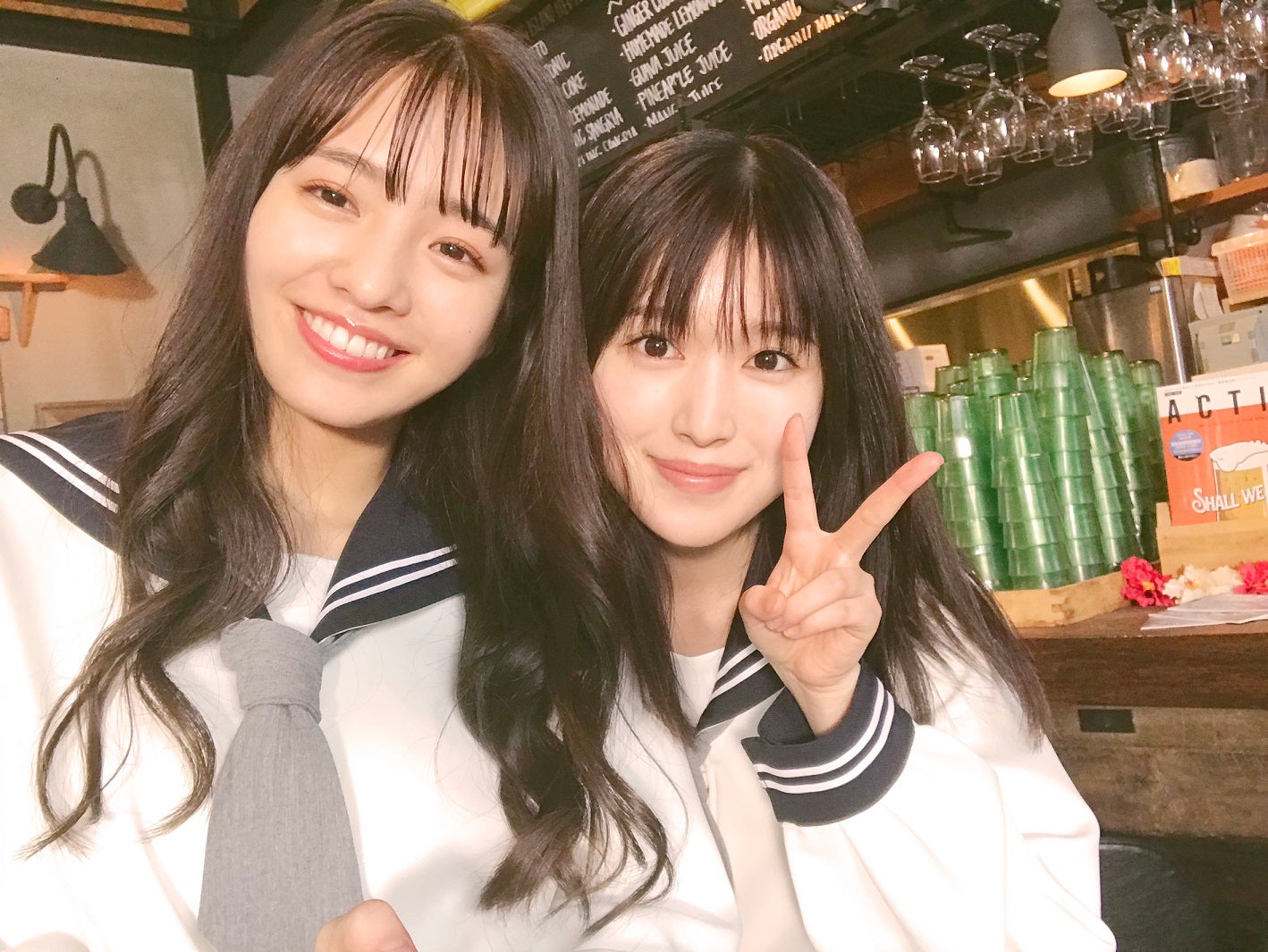 横田真悠、福本莉子 （C）2022 映画『君が落とした青空』製作委員会