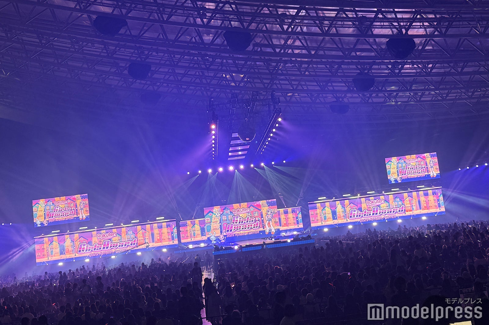 「Rakuten GirlsAward 2025 AUTUMN／WINTER」会場の様子（C）モデルプレス