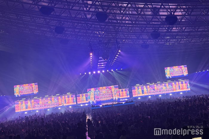 「Rakuten GirlsAward 2025 AUTUMN/WINTER」会場の様子(C)モデルプレス