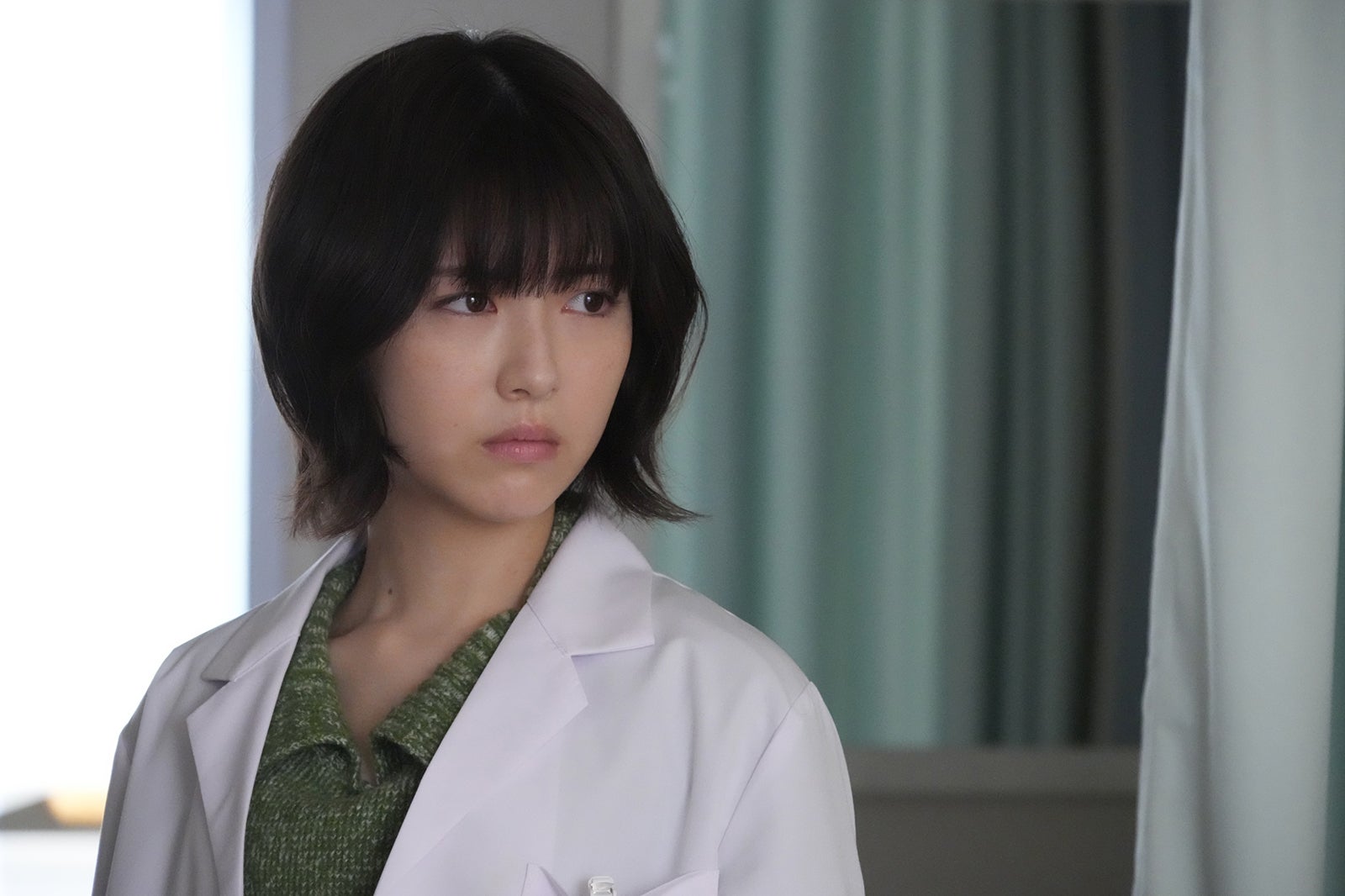 浜辺美波 （C）フジテレビ