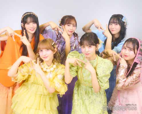 FRUITS ZIPPERのリリースイベントに密着!メンバー分身?の驚き体験に「ファンの方も緊張して…」「ハートで囲むポーズは初めて!」