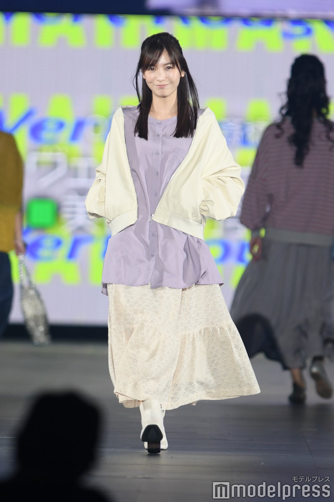 （C）モデルプレス