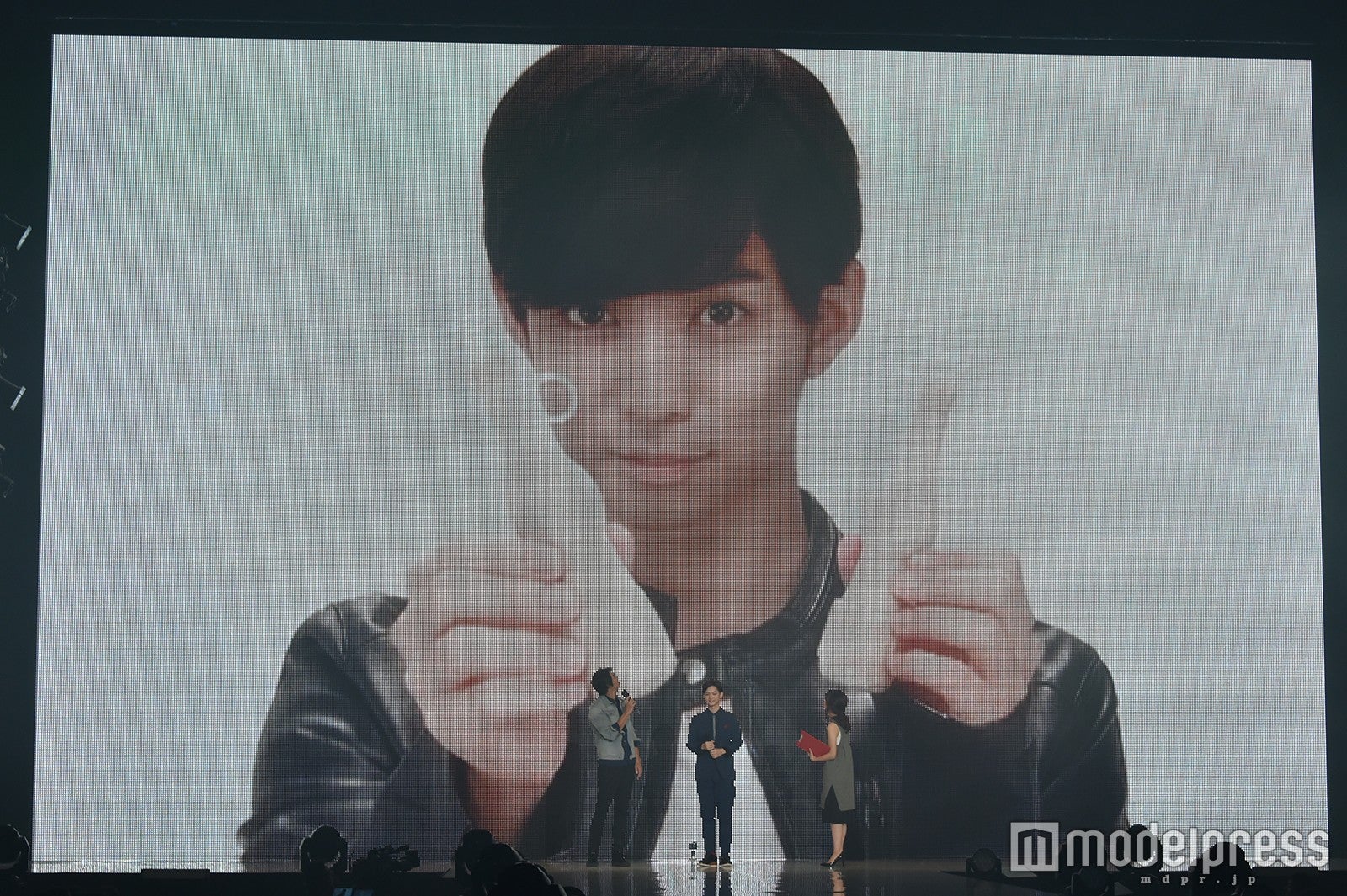 「江崎グリコ」ステージの様子（C）モデルプレス