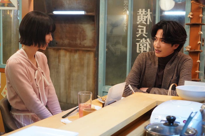 片山友希、志尊淳/「ムチャブリ! わたしが社長になるなんて」第5話より(C)日本テレビ