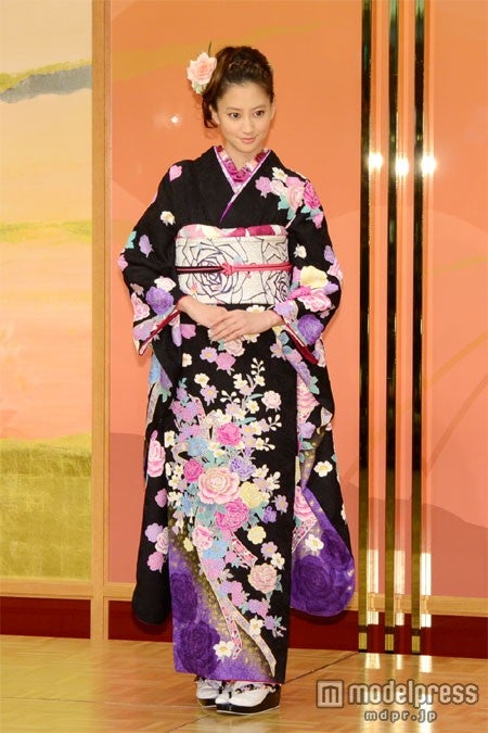 河北麻友子