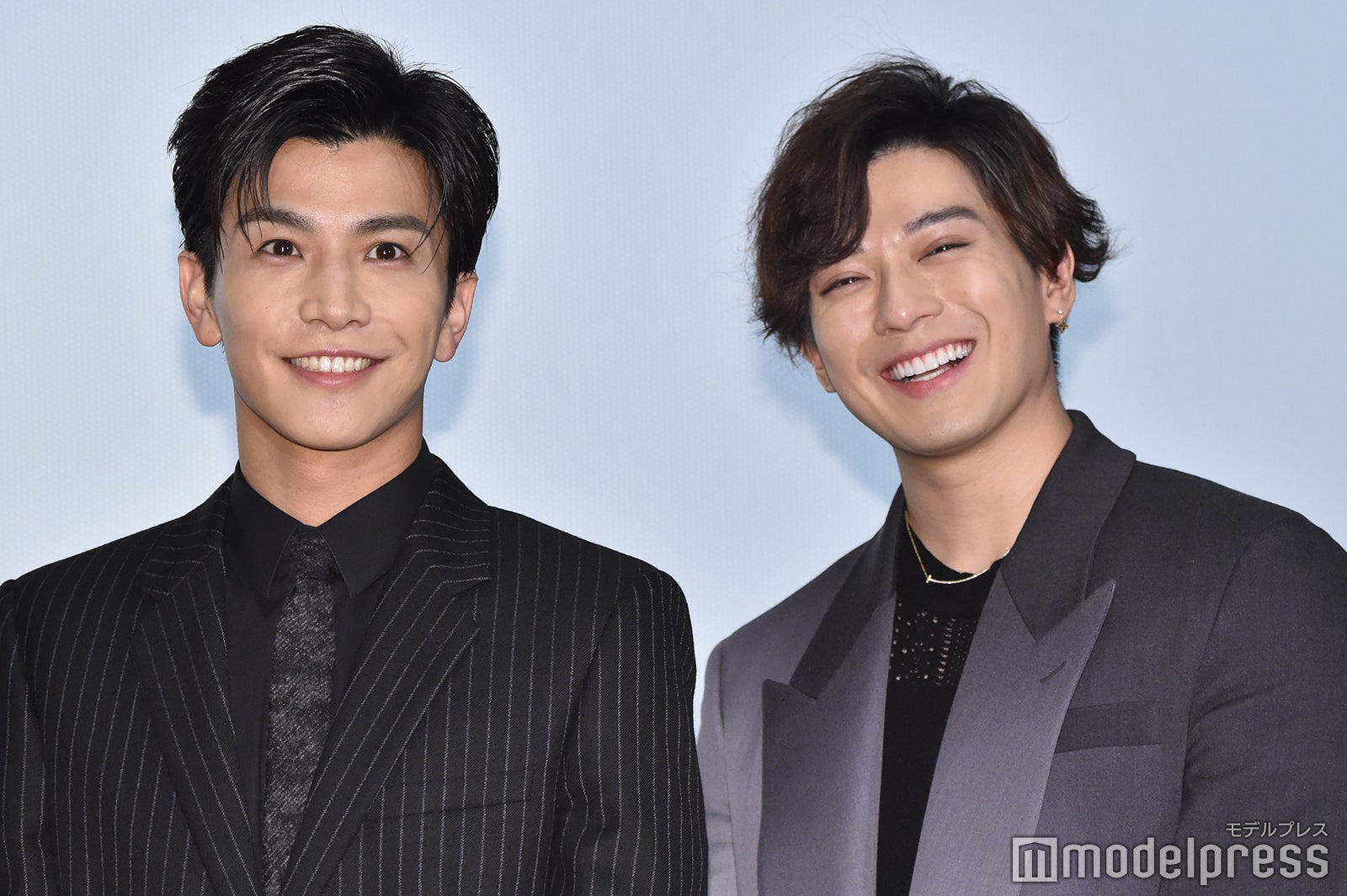 岩田剛典、新田真剣佑 （C）モデルプレス