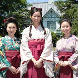 NHK連続テレビ小説「ごちそうさん」に出演する（左から）前田亜季、杏、宮嶋麻衣（C）NHK