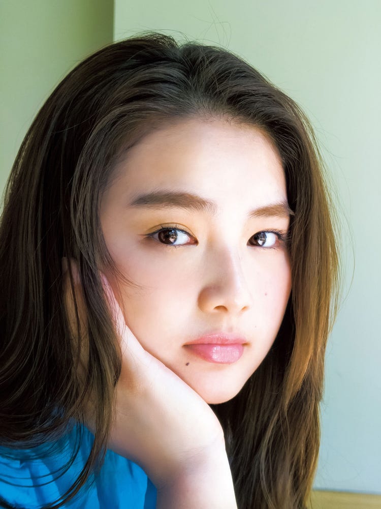 出川ガール 箭内夢菜と誕生日デート スマホ撮影で親近感溢れるグラビアに モデルプレス 出川ガール 箭内夢菜と誕生日デート スマホ撮影で親近感溢れるグラビアに モデルプレス