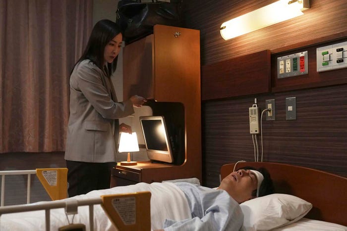 真飛聖、玉山鉄二「笑うマトリョーシカ」第5話より(C)TBS