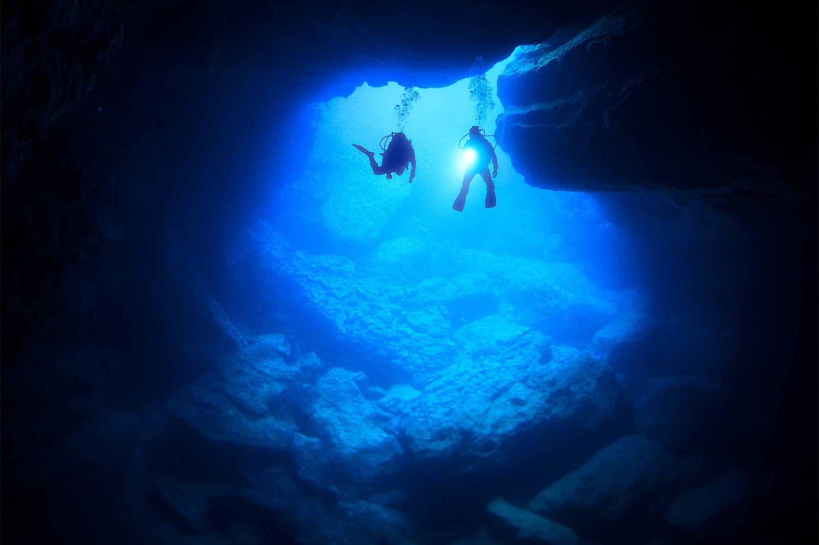 サイパンの「青の洞窟」といえばグロット（C）Junji Takasago／MVA