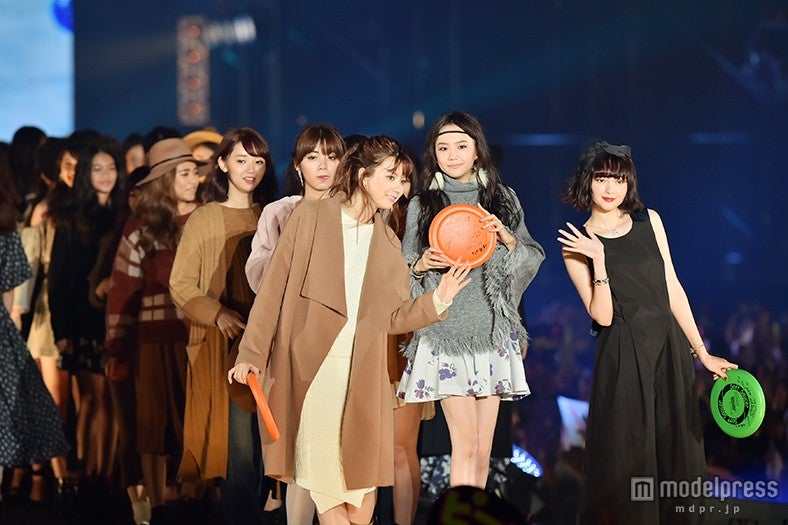 八木アリサ、玉城ティナ