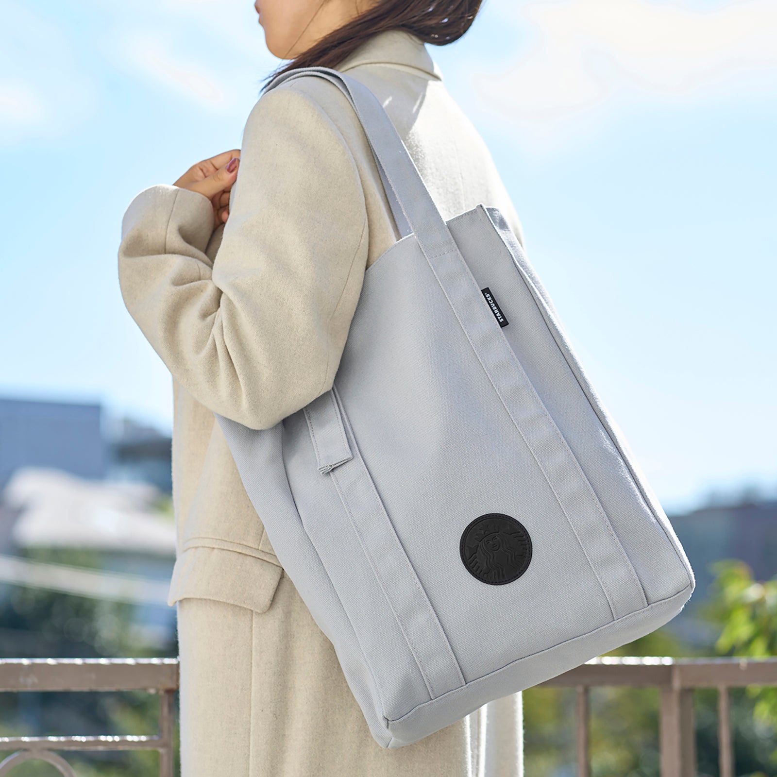 「スターバックス福袋 2026」トートバッグ（提供写真）