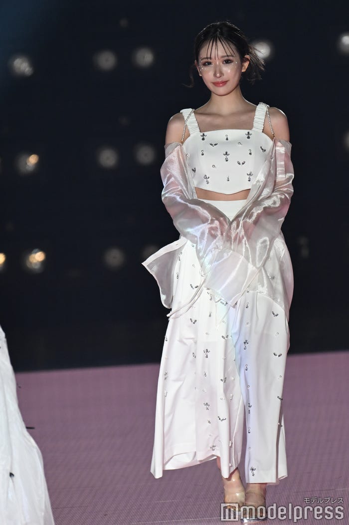 伊藤桃々(C)モデルプレス