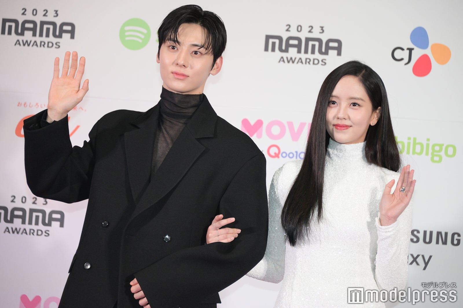 ファン・ミンヒョン、キム・ソヒョン（C）モデルプレス