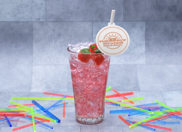 クランベリードリンク　899円（税込989円）／画像提供：レッグス