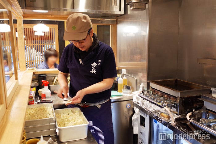 一粒一粒、丁寧に手包み(C)ビューティーガール