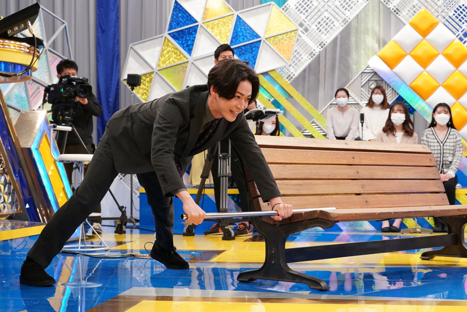 KAT-TUN亀梨和也、超人腕立て伏せに挑戦「足を下げるだけでも怖いです」