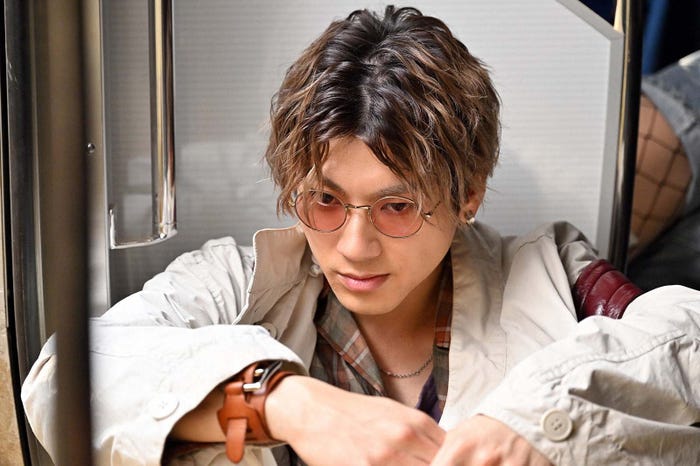 山田裕貴「ペンディングトレイン―8時23分、明日 君と」第2話より(C)TBS